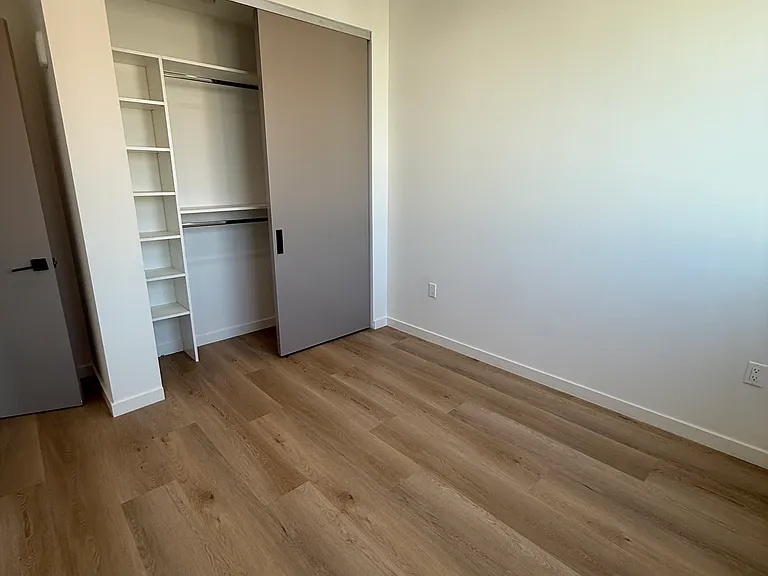 955 S Fedora Street — Photo 20