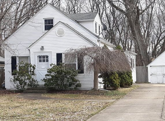 2nd image of 36370 S Riverview Dr