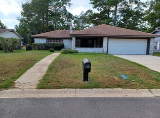 713 Longstreet Dr, Hattiesburg, MS 39401