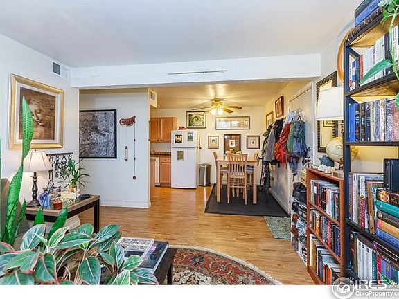 Bright, open floorplan