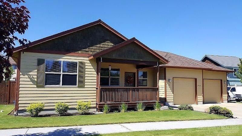 1st image of 20832 NE Sierra Dr Unit 1