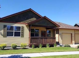 20832 NE Sierra Dr UNIT 1, Bend, OR 97701