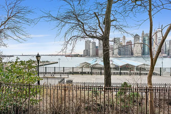 Rented by Corcoran | media 24