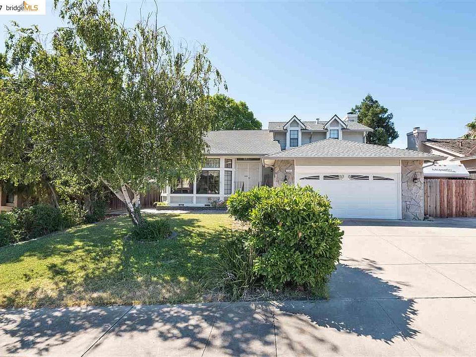 1st image of 2121 Barbano Ct