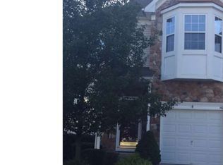 146 Rittenhouse Dr, Deptford, NJ 08096