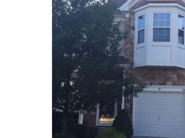 146 Rittenhouse Dr, Deptford, NJ 08096