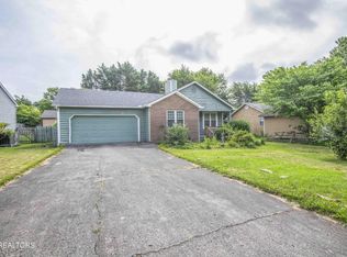 2032 Merle Ln, Knoxville, TN 37931