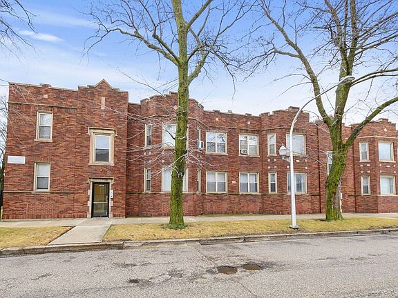 2nd image of 4737-43 W 65th St #4739-1