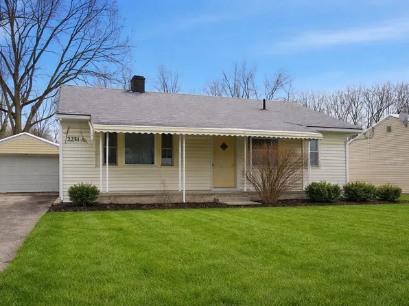 2251 Vale Dr, Dayton, OH 45420