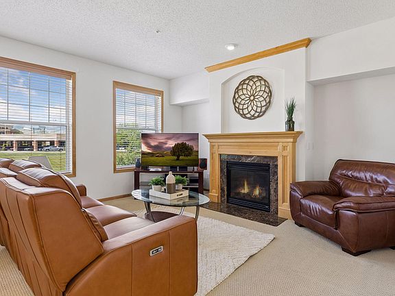 2nd image of 8262 Labont Way #5