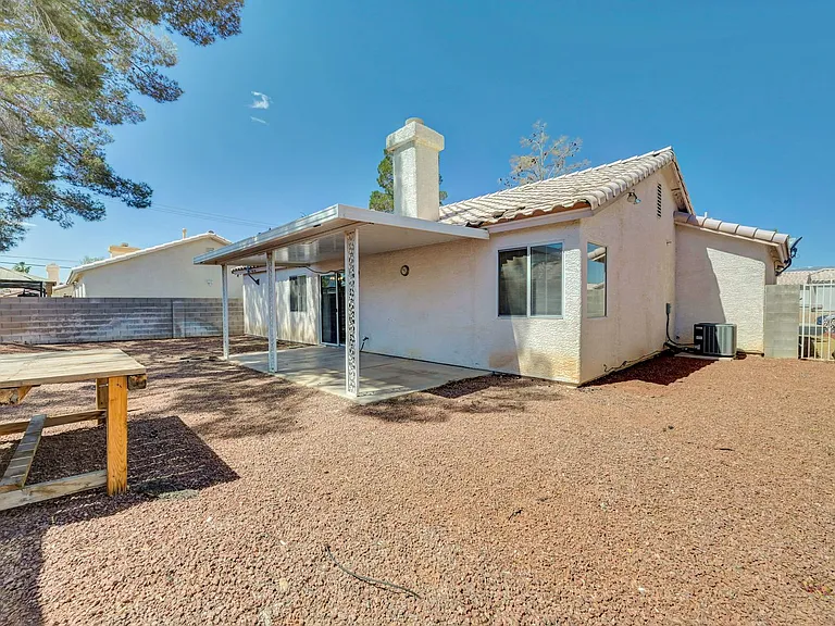 4814 Spring Falls Way — Photo 42