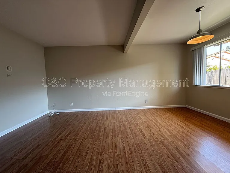 137 Clay St #1 — Photo 3