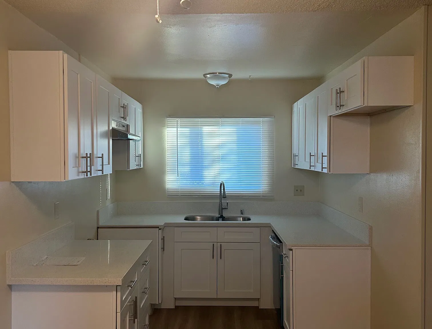 1 bed, $1,895 — Photo 3