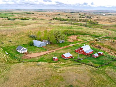 6794 Highway 1806, Zap, ND, 58580