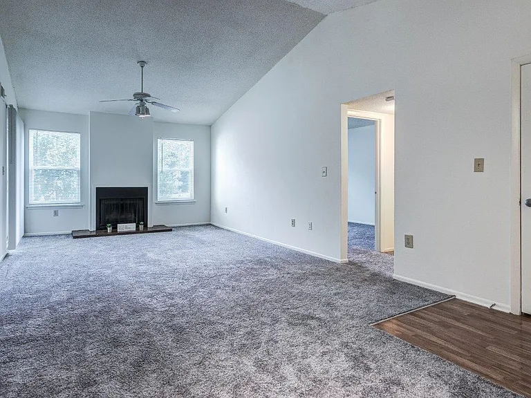 Summerlin at Concord Apartment Homes — Photo 6