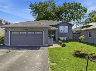 50 Ridgeview Ln, Quinte West, ON K8V 5P8