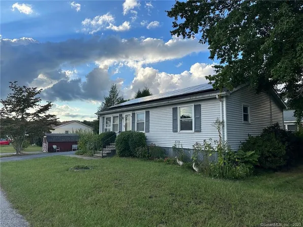 7 Connecticut Drive, Plainfield, CT 06374