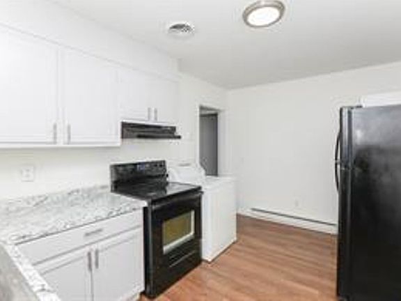 4th image of 2129 Chesapeake Dr #2C