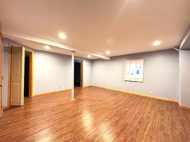 7S362 Marion Way — Photo 16