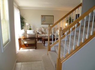 4312 Crossgate Dr, Champaign, IL 61822