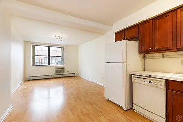 Rented by Brown Harris Stevens