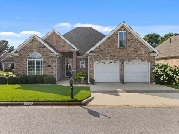 2378 Cypress Way, Muscle Shoals, AL 35661