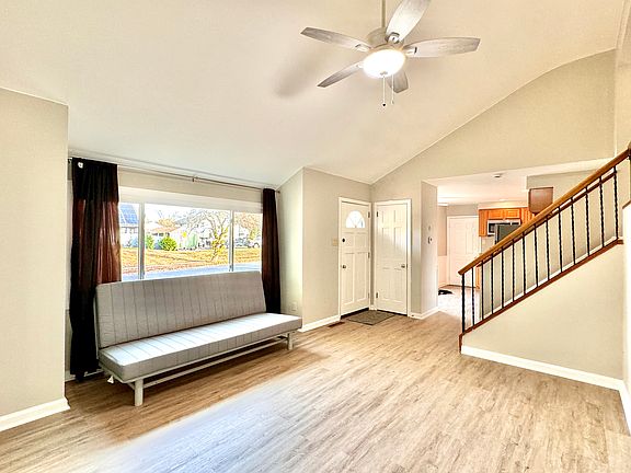 5th image of 401 Brennen Dr