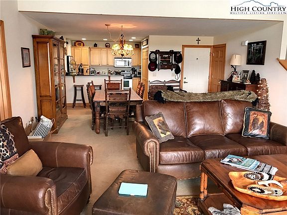 5th image of 375 Pleasant View #2B