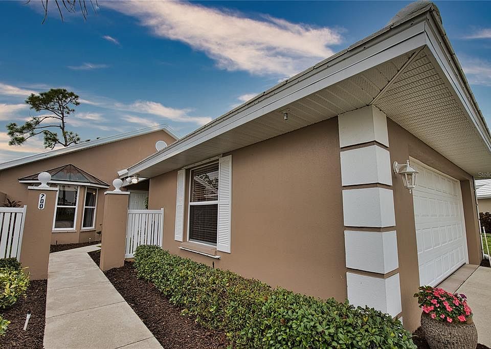 1st image of 700 HARRINGTON LAKE DRIVE N #8