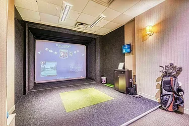 Rented by R New York