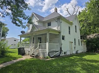 402 Sunnyside Ave, Waterloo, IA 50701