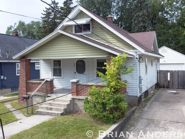 707 Burke Ave NE, Grand Rapids, MI 49503