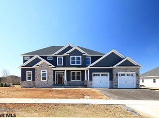 120 Pepperberry Ln, State College, PA 16801