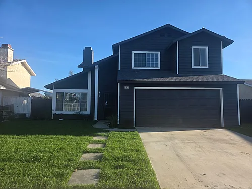 4820 Katrina Pl Photo 1