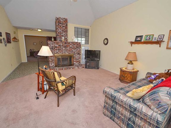 3rd image of 315 E Nees Ave Unit 125