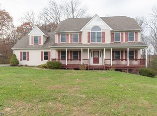 20 Morgan Dr, Wantage, NJ 07461