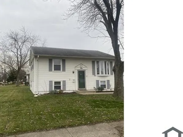 5 E Mulberry Dr, Glenwood, IL 60425