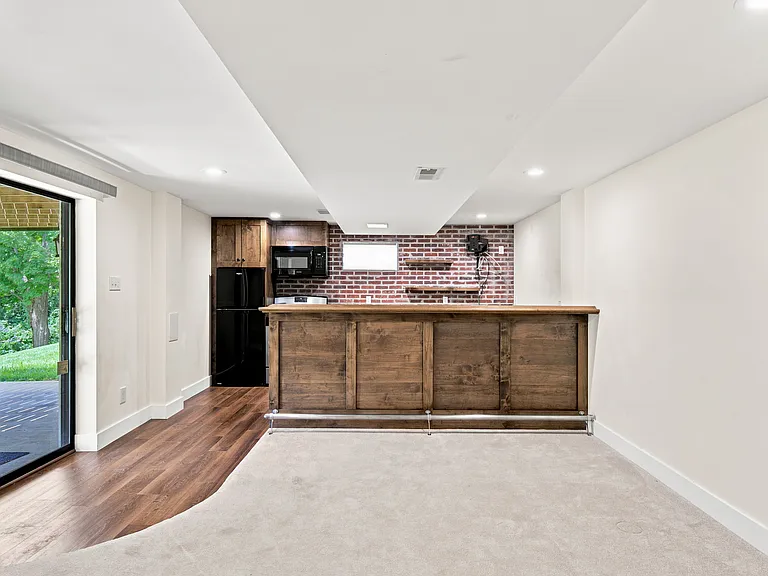 4874 Vermilion Dr — Photo 38