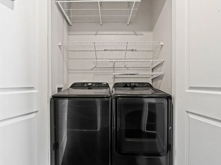 2100 N Humboldt St #306 — Photo 13