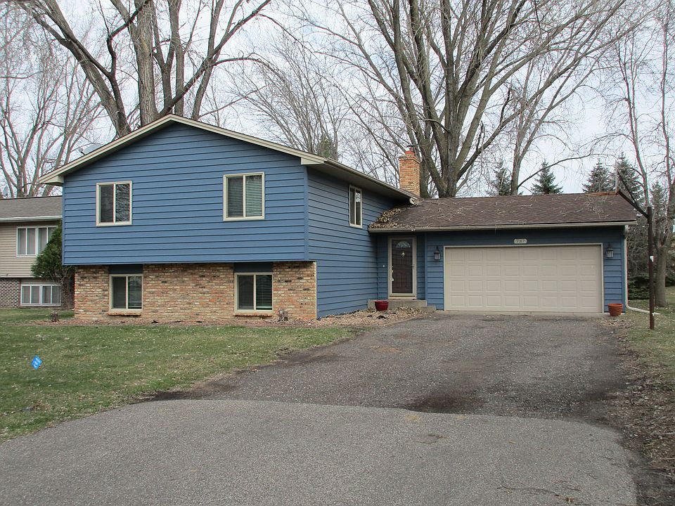 1st image of 737 Hiawatha Ave