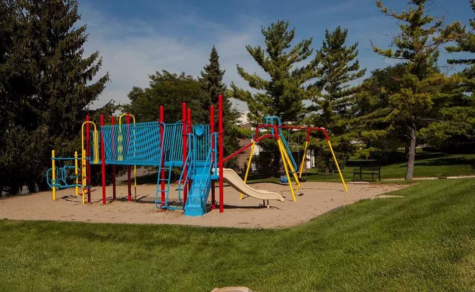 Northridge Townhomes and Apartments 1204 Sherwood Ct Rochester Hills