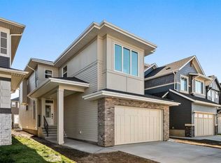 155 N Chinook Winds Mnr SW, Airdrie, AB T4B5L9