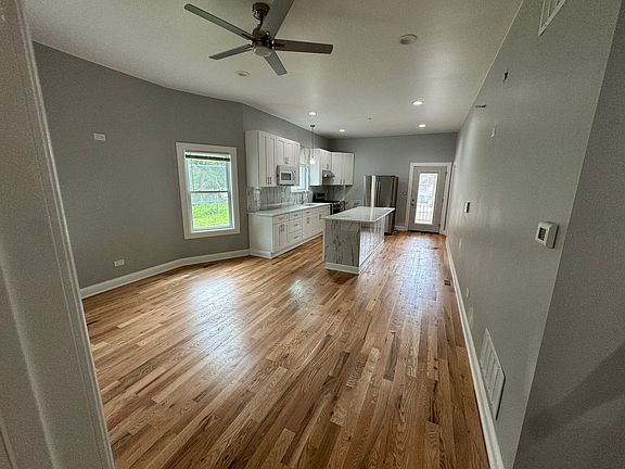 2nd image of 334 N Lorel Ave #1
