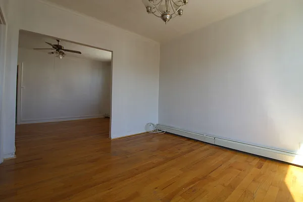 Rented by Realty Nerd | media 9