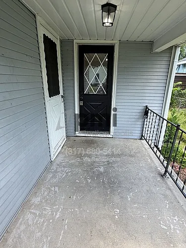 1308 W 4th St Photo 1