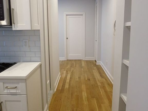 4th image of 512 E 79th St APT 2G