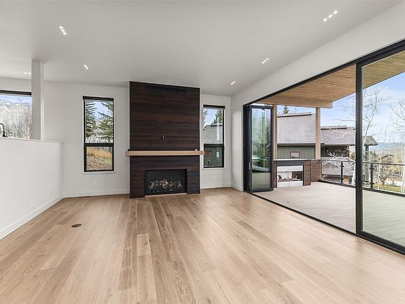 5th image of 54 Copper Rose Court