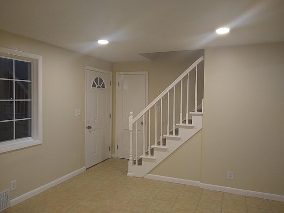 3rd image of 218 Croly St