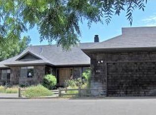 450 Indian Springs Rd, Novato, CA 94947