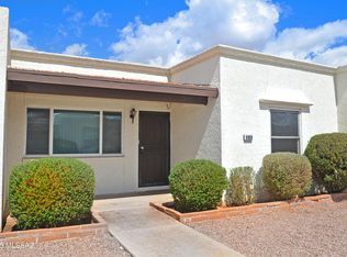 8909 E Palms Park Dr, Tucson, AZ 85715